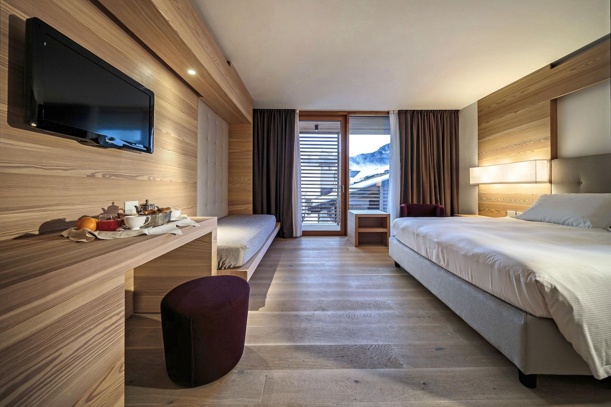 Hotel Lajadira & Spa Cortina dʼAmpezzo Exterior foto