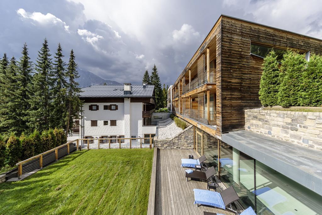 Hotel Lajadira & Spa Cortina dʼAmpezzo Exterior foto